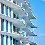 The Maybourne Riviera, Maybourne 5* רוקברון-קאפ-מרט