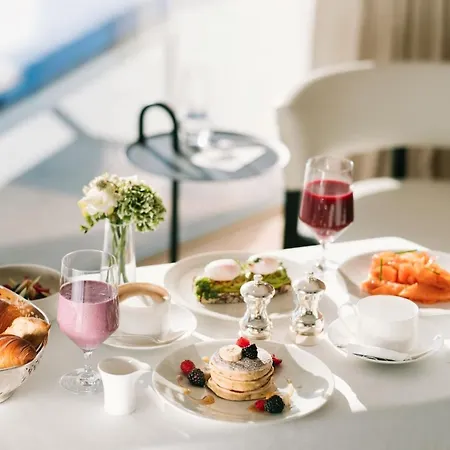 The Maybourne Riviera, Maybourne Hotel