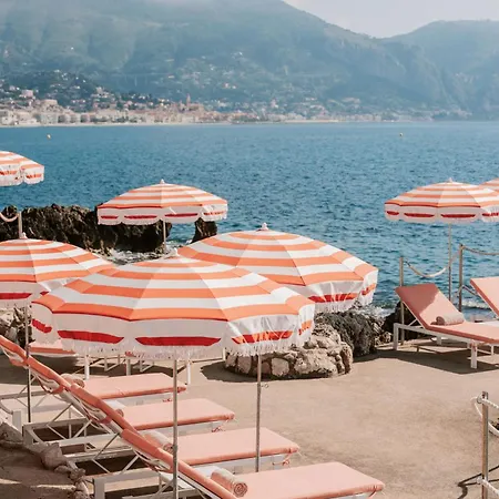 The Maybourne Riviera, Maybourne Szálloda