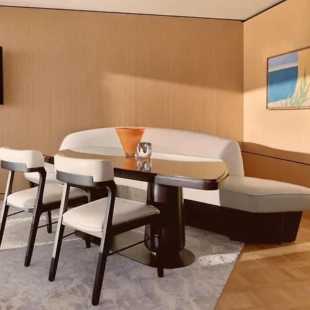 The Maybourne Riviera, Maybourne Szálloda 5*