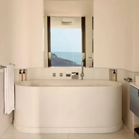 The Maybourne Riviera, Maybourne 5*