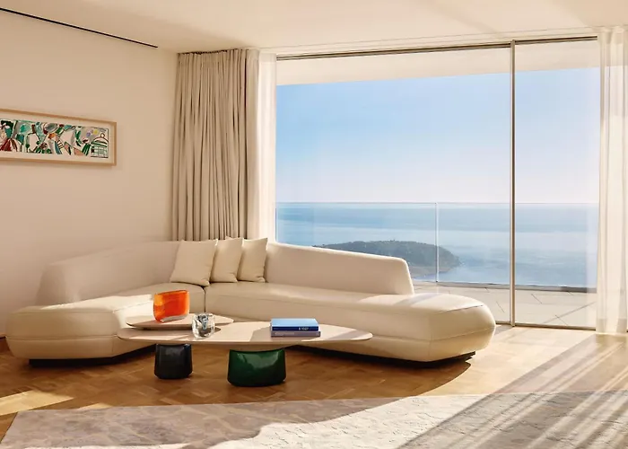 The Maybourne Riviera, Maybourne 酒店