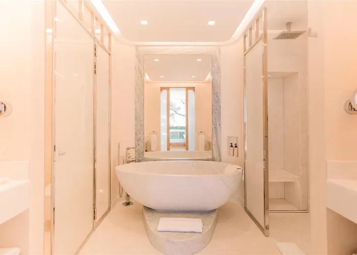 The Maybourne Riviera, Maybourne 5*